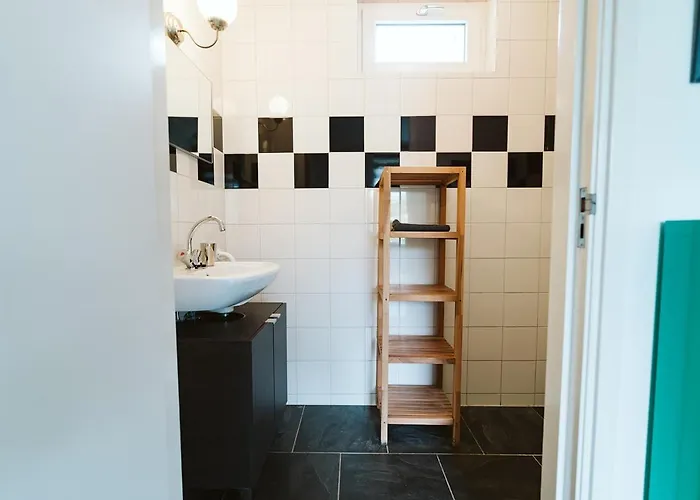 Prinsenhof 65 - Not Intended For Company Or Work-related *